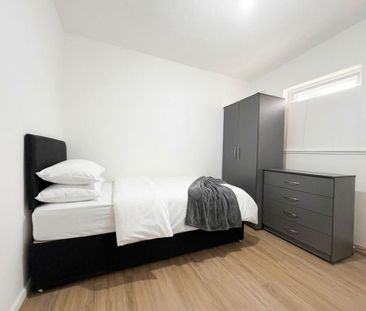 House share to rent - Photo 1