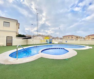 BUNGALOW FOR RENT, 2 BEDROOMS AND 1 BATHROOM IN TORREVIEJA - ALICANTE - Photo 1