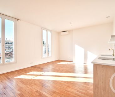 Location Appartement 4 pièces 93m² NICE 06100 - Photo 1