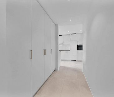 Grosszügige 2.5-Zimmer-Wohnung im Herzen von Neuhausen - Photo 3