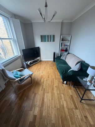 1 Bed Flat, Balham High Road, SW12 - Photo 1