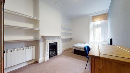 4 bedroom parking to rent - Photo 5