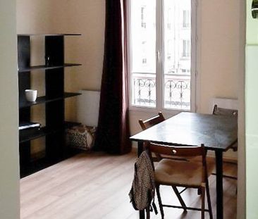 Logement à Paris, Location meublée - Photo 5