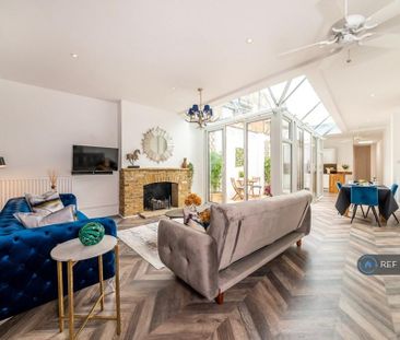 2 bedroom terraced house to rent - Photo 3