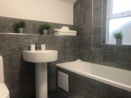 4 bedroom house to rent - Photo 4