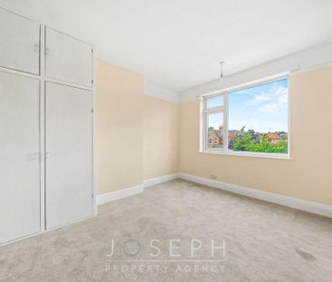 4 bedroom detached house to rent - Photo 6