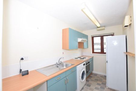 1 bedroom flat to rent - Photo 3