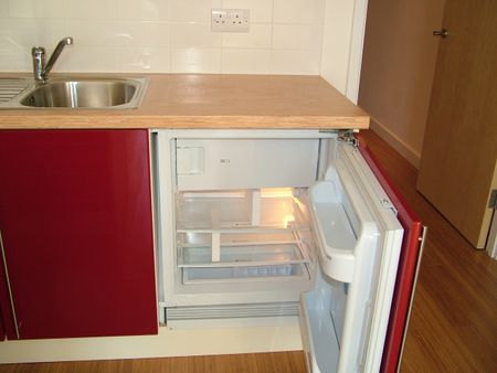 1 Bed Flat, Fulcrum, S1 - Photo 2