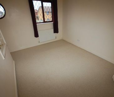 2 bedroom semi-detached house to rent - Photo 1
