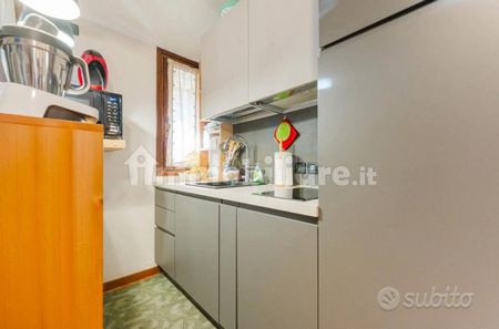 Mini attico con terrazzo unico - Foto 4