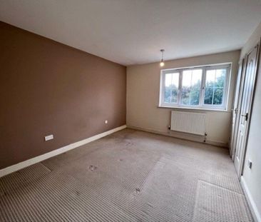 2 bedroom semi-detached house to rent - Photo 6