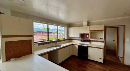 WESTPORT - 4 BEDROOMS - Photo 4