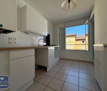Location Appartement 3 pièces 66m² VILLEFRANCHE SUR SAONE 69400 - Photo 5