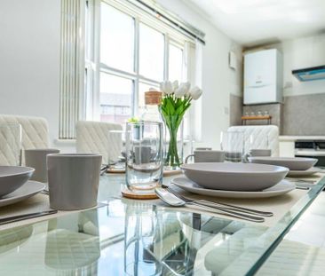 6 bedroom house to rent - Photo 2