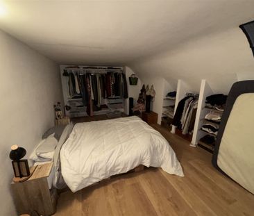 Bel appartement 1 ch entièrement rénové au 2ème étage - Foto 2