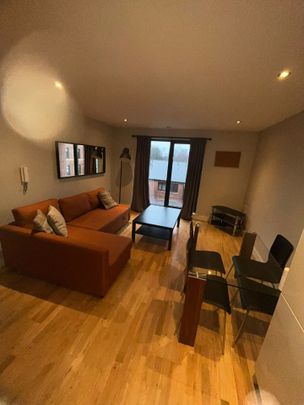 2 Bed Flat, The Chandlers, LS2 - Photo 1