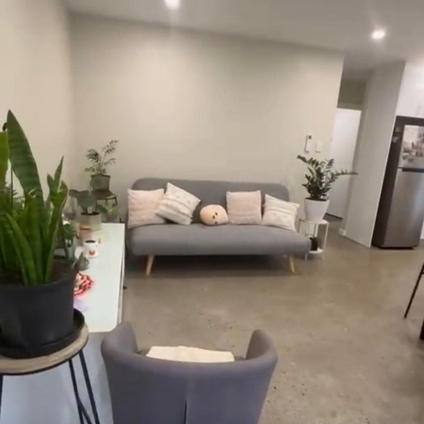 Croydon Park - Photo 1