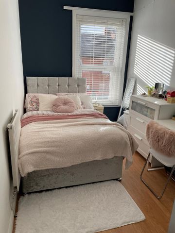 5 bedroom terraced house to rent - Photo 5