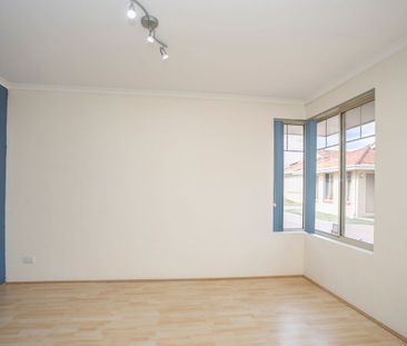 GREAT VALUE 3x2x2 SECURE HOME - Photo 4