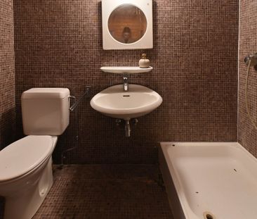 Woning met 5 slaapkamers, terras en tuin te huur in Ukkel - Foto 2