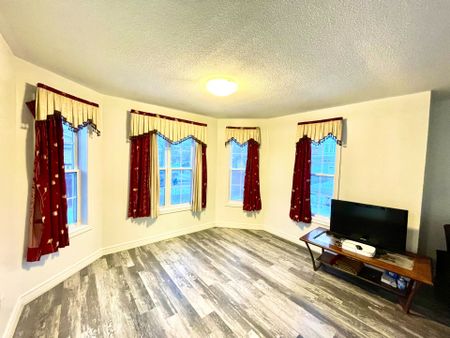 For Lease - 55 Velvet Grass Lane Unit# A, Brampton, Ontario - Photo 4