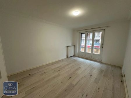 Appartement à louer 3 pièces 68.83m² - Photo 2