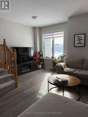 29 SAMA WAY - Photo 1