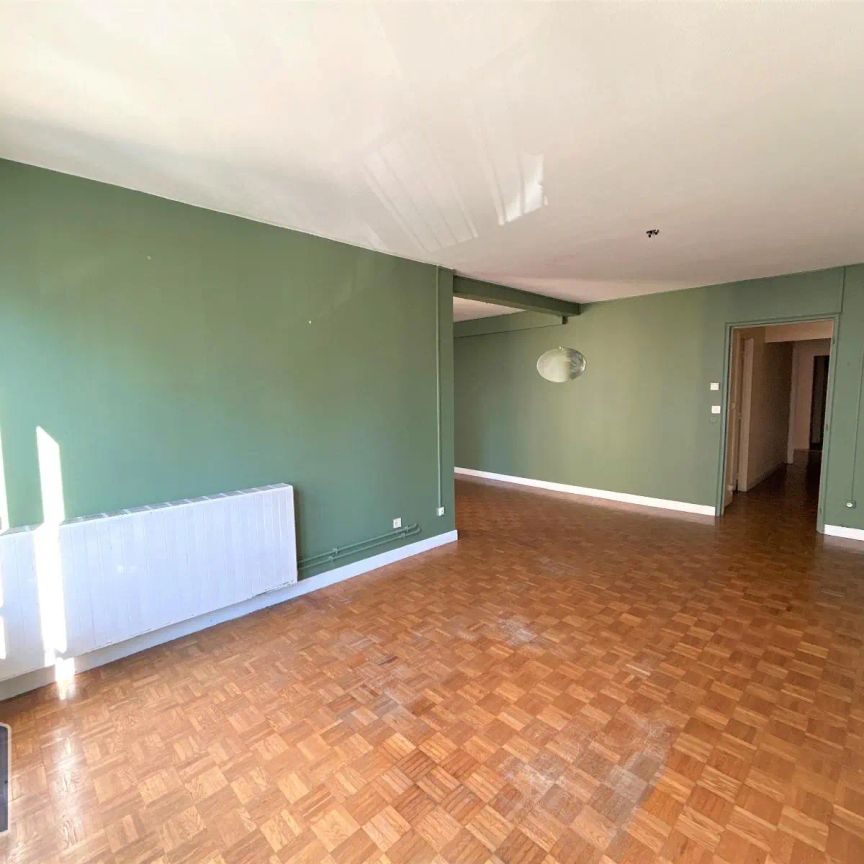 Appartement à louer 5 pièces 105.34m² - Photo 1