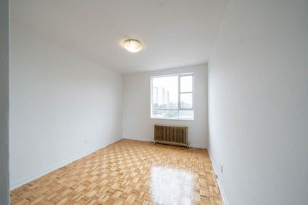 For Lease - 2895 Bathurst Street Unit# 111, Toronto, Ontario - Photo 4