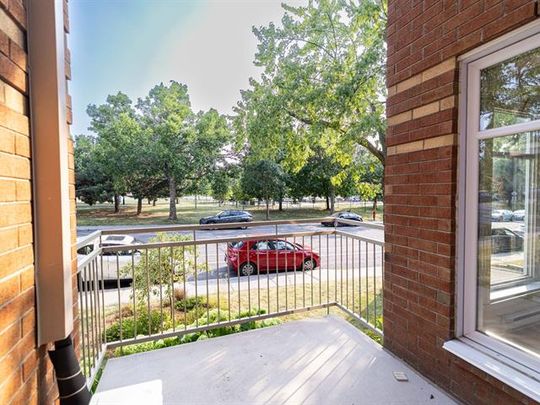 6361 20e Avenue - Photo 1