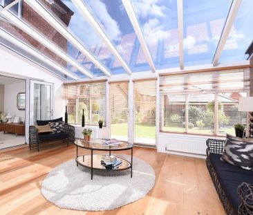 4 bedroom detached house to rent - Photo 4