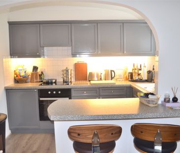 Bradley Close, Belmont, Sutton, SM2 - Photo 4