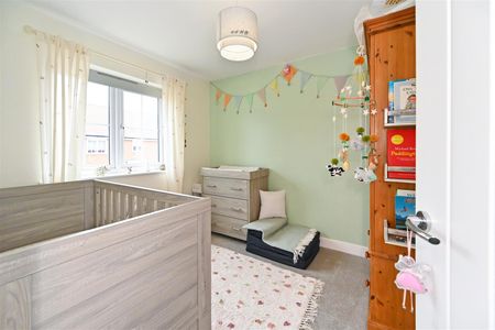 Squires Grove, Eastergate, PO20 3AY - Photo 5