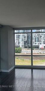 2 Bed & 2 Bath - 170 Fort York Blvd - Photo 3