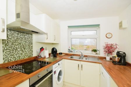 1 bedroom flat to rent - Photo 5