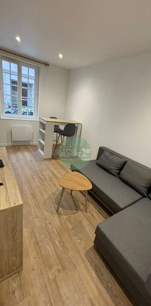 COTY - F2 meublé - refait à neuf - Photo 1