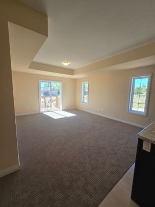 For Lease - 415 Louisa Street Unit# Main Level, Fort Erie, Ontario - Photo 1