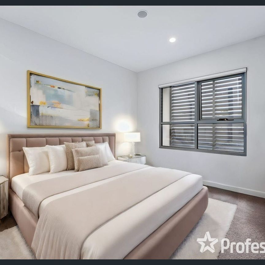 Modern Coastal Living – Stylish 2 Bed, 2 Bath Apartment in Prime Mentone Location! - Photo 1