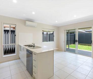 Modern Three Bedroom Duplex - Photo 5