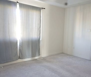 For Lease - 26 Louise Crescent, Whitby, Ontario - Photo 6