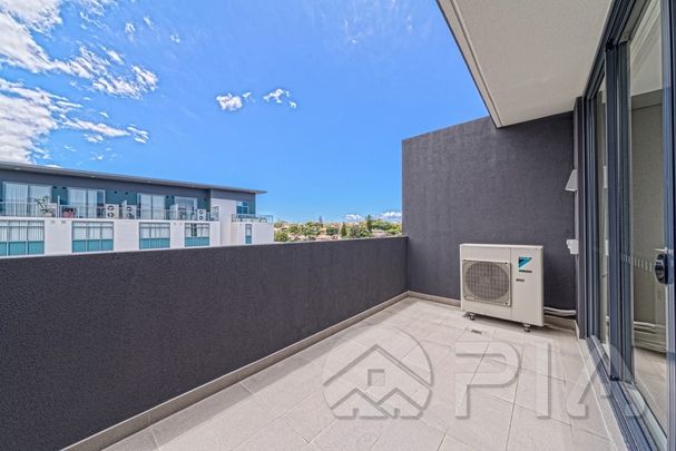 Modern North-facing 2-bedrooms + study Apartment with 2 Balconies on 5th floor!!! - Photo 1