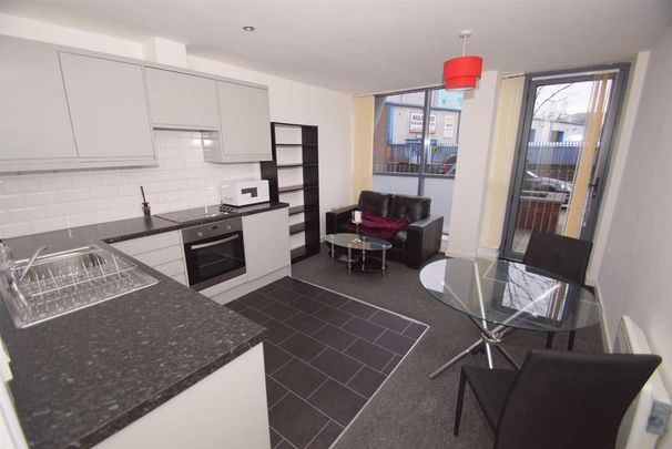 1 bedroom flat to rent - Photo 1