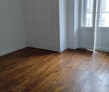 Location Appartement 5 pièces 108m² - Photo 6
