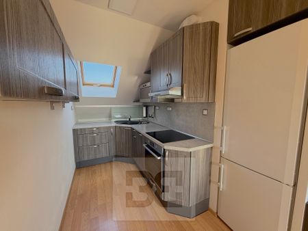 Pronájem bytu 3+kk 67 m², Kestřanská 140, Praha - Fotografie 2