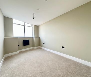 2 bed flat to rent in Sheffield Road, Barnsley, S70 - Photo 4