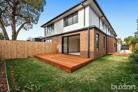 BRILLIANTLY ACCOMMODATING & BRAND NEW! - Photo 4