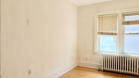 For Lease - 5038 Huron Street, Niagara Falls, Ontario - Photo 3