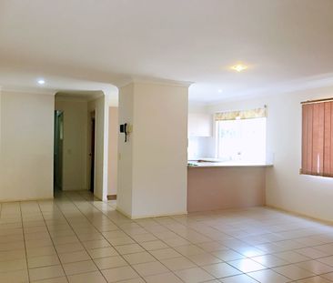 NEW CARPET WITH AIR CONDITIONER HOME!!! FANTASTIC LOCATION & RESORT... - Photo 3