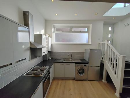 1 bedroom flat to rent - Photo 3
