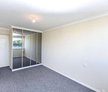 Otho Court, Augustus Close, Brentford, TW8 - Photo 4